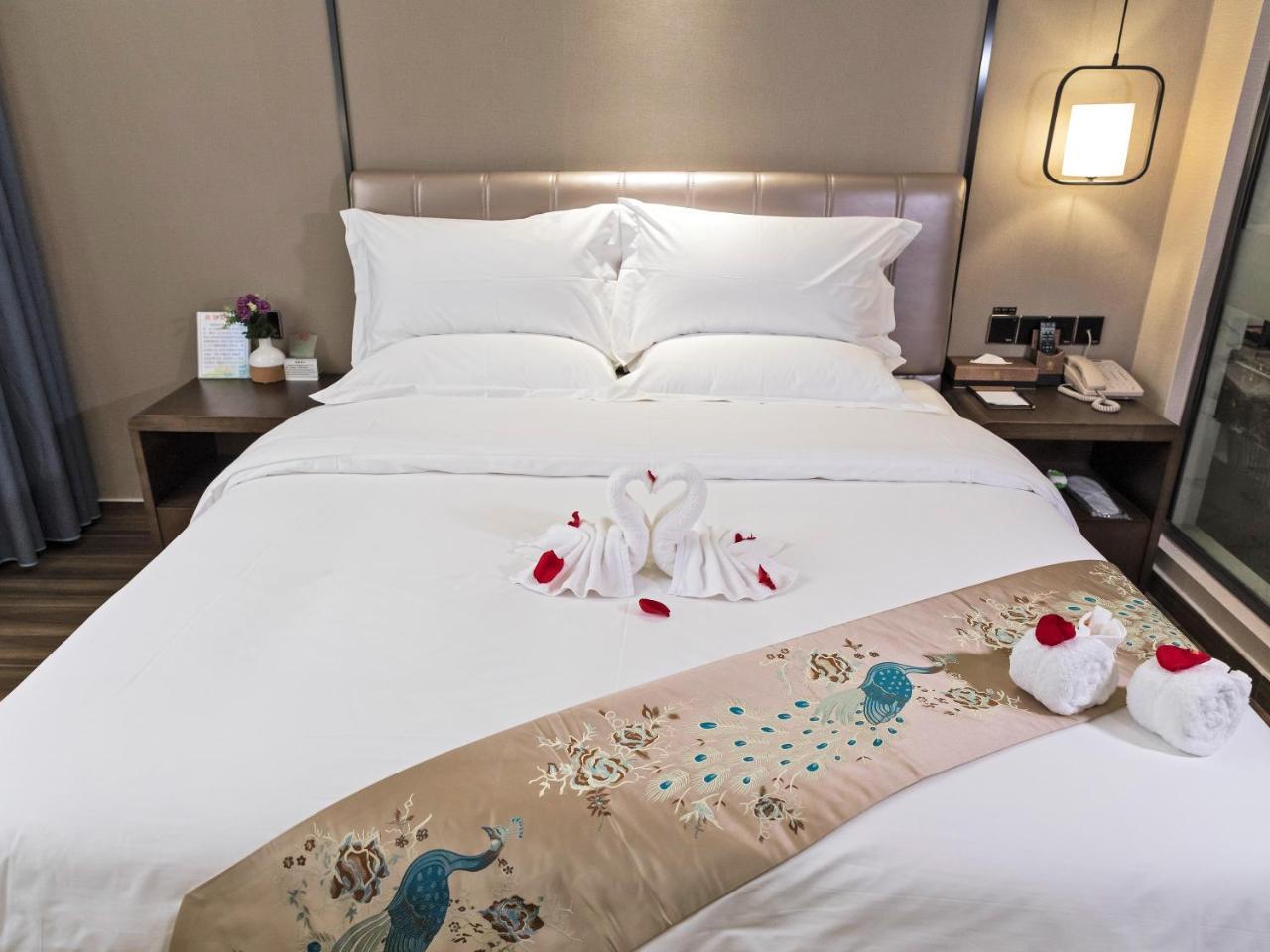 Kardon Hotel Gorgeous Canton Extérieur photo